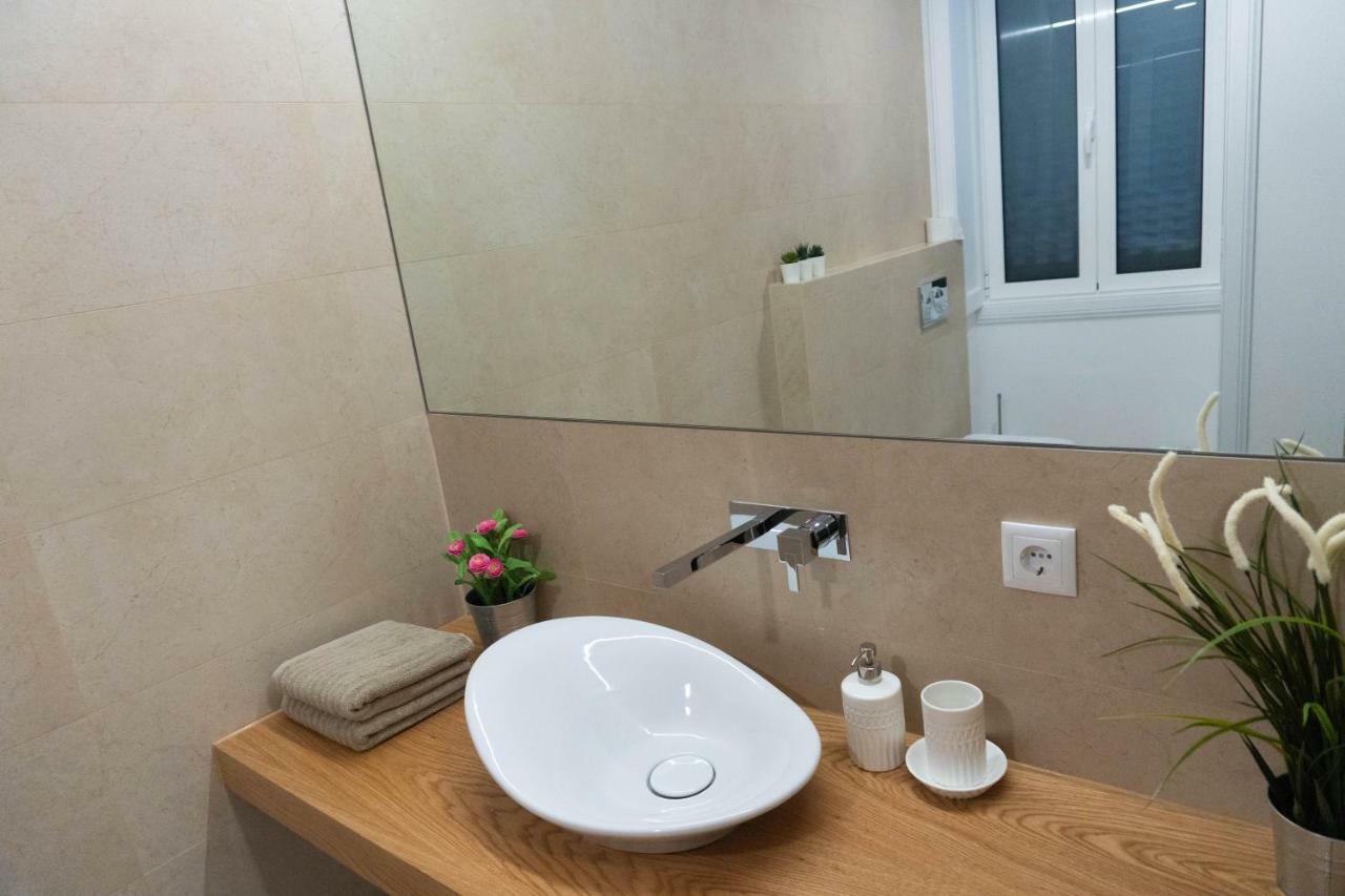 Finest Rentals - Downtown Villa Φουνκάλ Εξωτερικό φωτογραφία