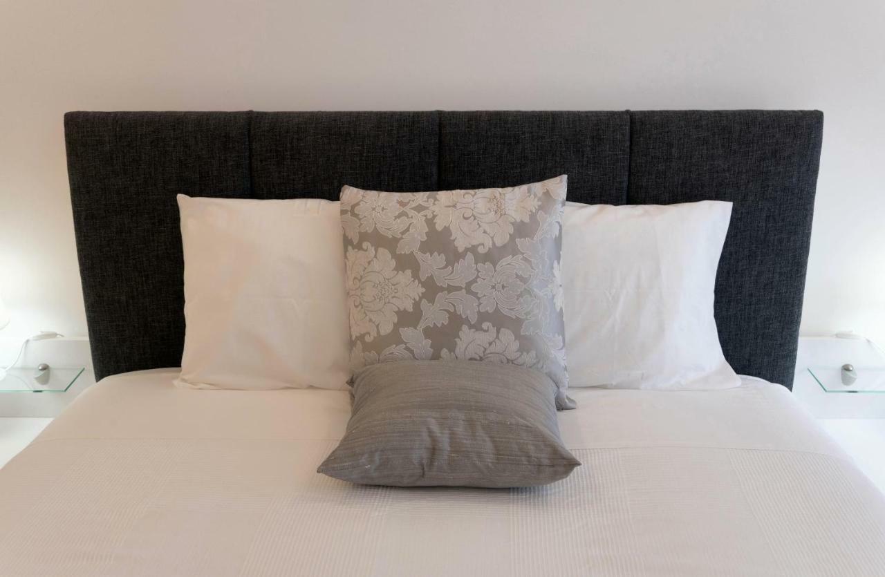 Finest Rentals - Downtown Villa Φουνκάλ Εξωτερικό φωτογραφία
